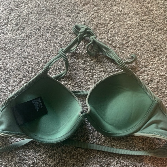 H&M Bikini - Picture 2 of 2